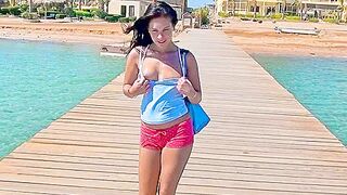 Brunette Bikini Babe Nude at Public Egyptian Pier Fucked